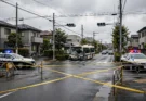 藤沢の交差点でバスやタクシーなど6台が絡む多重事故　14人搬送、乗用車の70代女性が死亡